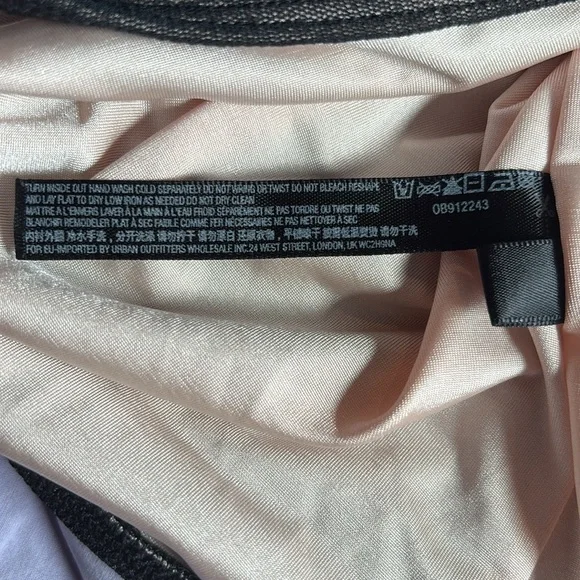 NWT Out from Under fully lined sheer / mesh ruched V neck bodysuit - Picture 13 of 16